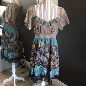 Manguun collection, stunning dress